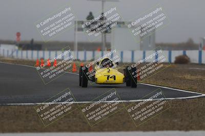 media/Nov-16-2025-CalClub SCCA (Sun) [[2975c16dfc]]/Group 2/Turn 1/